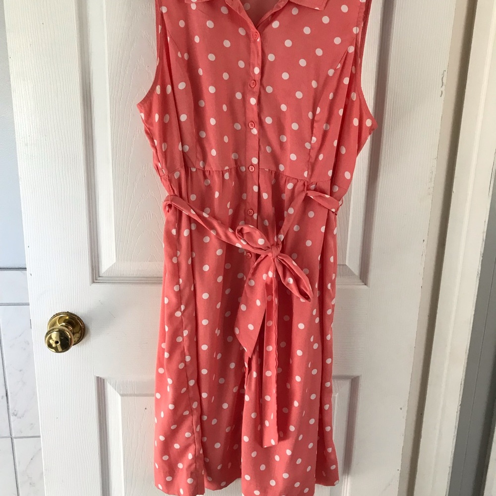 Motherhood maternity sleeveless dress, tie waist